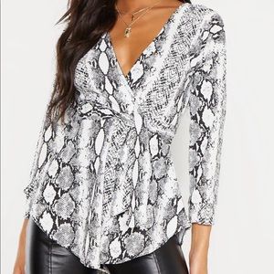 PrettyLittleThing Black & White Snake Print Wrap Blouse